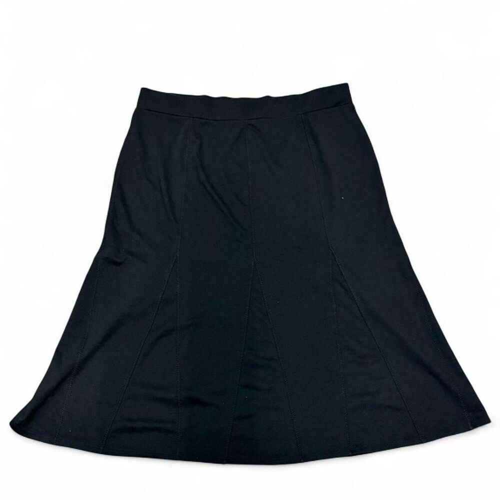 Avenue Women's Black Skirt